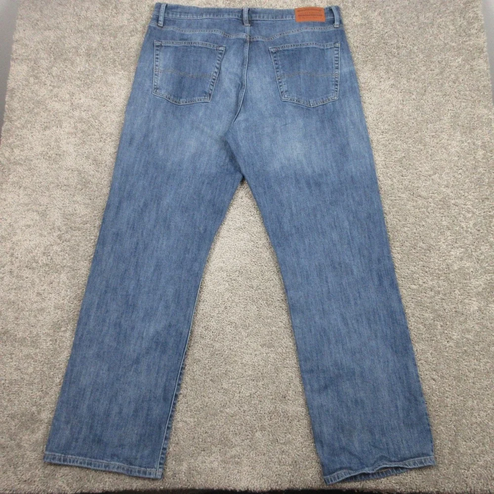 Lucky Brand Jeans Mens 38x34 Blue 181 Relaxed Straight Baggy Faded Denim Pants